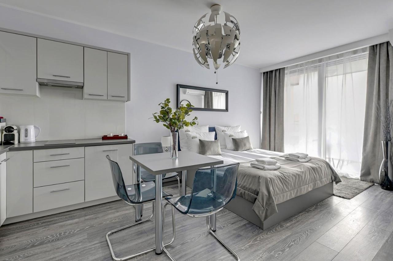 Downtown Apartments Sadova City Center & Parking Gdańsk Eksteriør billede